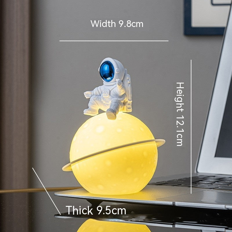 Astronaut Small Night Lamp